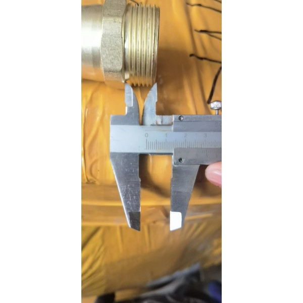 Штуцер 1 1/4х38 (98745626)