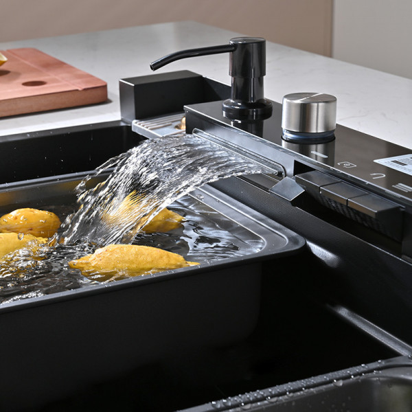 Кухонная мойка водопад Willda черная/Nano Black 68x46x22 см с панелью и двумя водопадами (191817704)